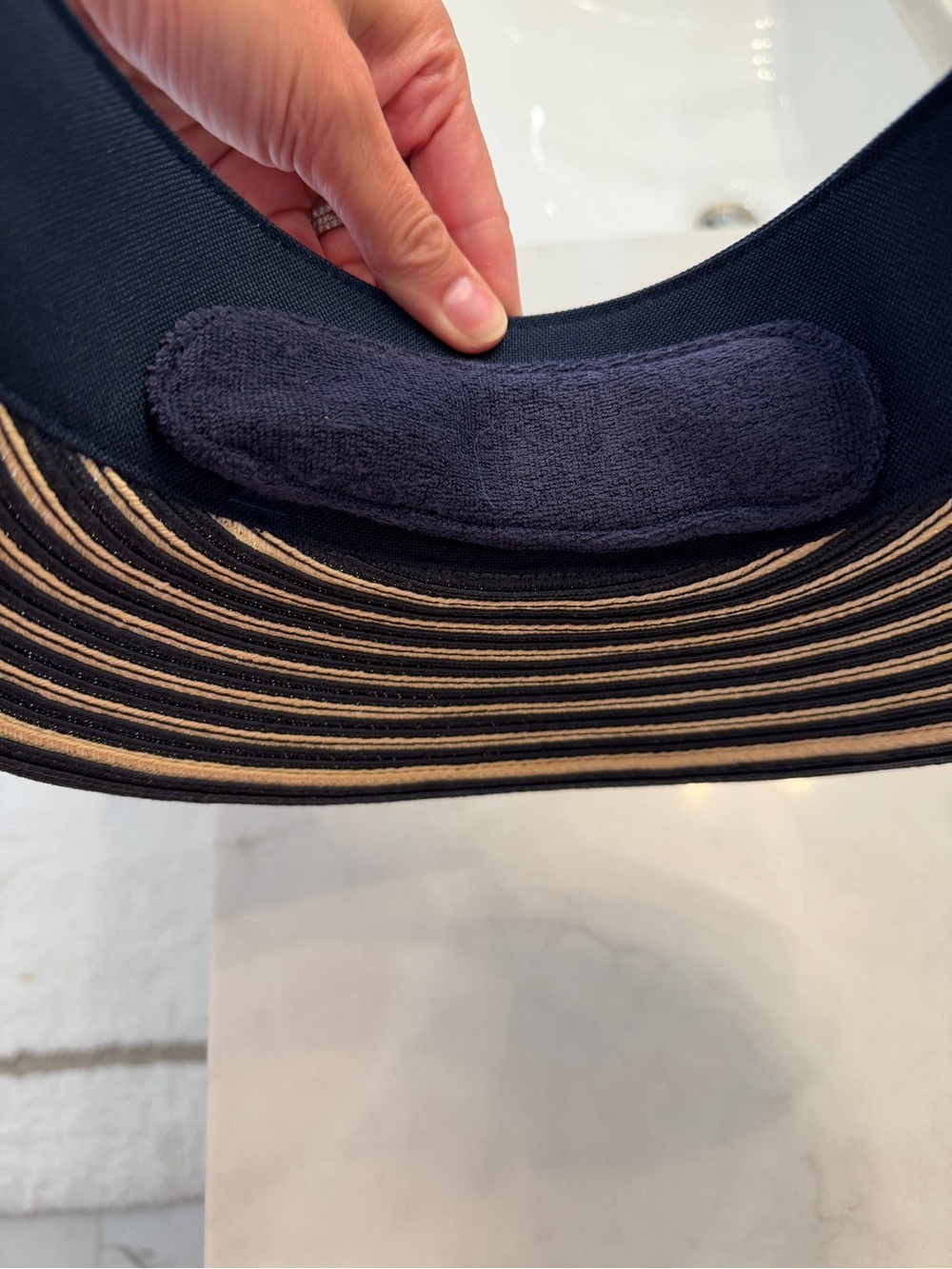 Eric Javits Champ Navy and Natural Striped Visor NWOT - Picture 3 of 7